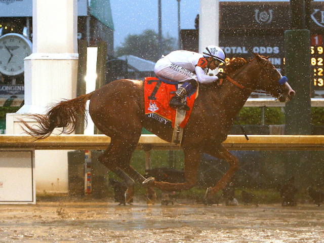 Justify wins Kentucky Derby on sloppy track