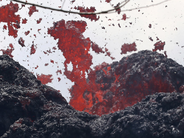 New crack from Hawaii volcano is spewing lava near geothermal plant