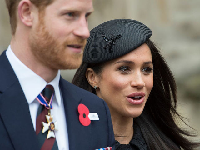 Meghan Markle's dad may not be walking her down the royal wedding aisle