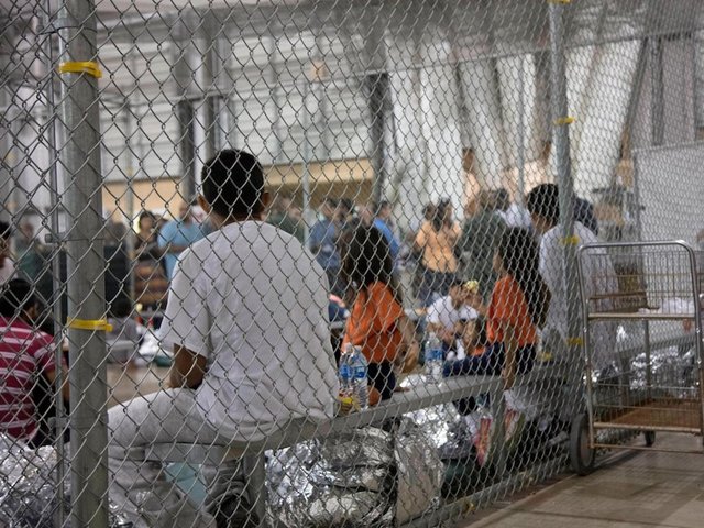 Trump admin says 500 families reunified, but thousands unaccounted for