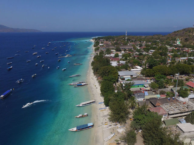 Major earthquakes strike near Fiji and in Indonesia's Lombok island