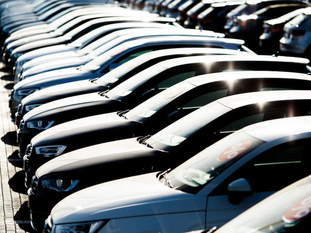 Volkswagen hit with $926 million fine over Audi diesel emission cheating